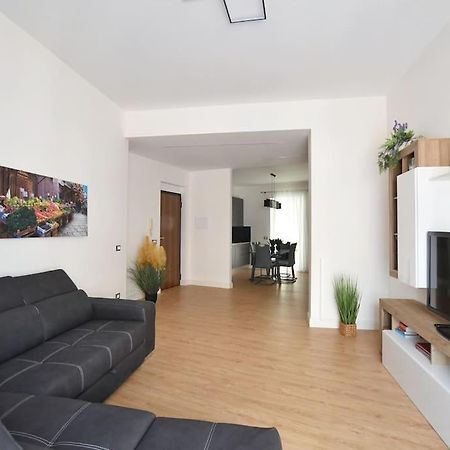 Iflat Normanni Lounge Apartment ปาแลร์โม ภายนอก รูปภาพ