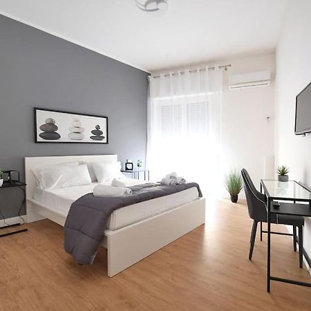 Iflat Normanni Lounge Apartment ปาแลร์โม ภายนอก รูปภาพ