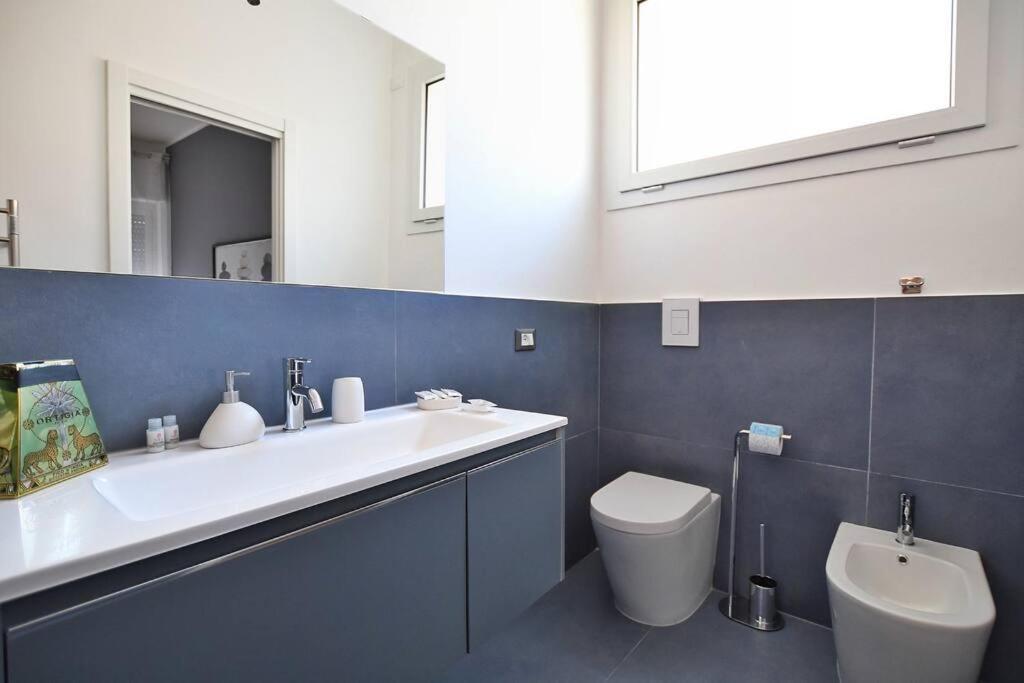 Iflat Normanni Lounge Apartment ปาแลร์โม ภายนอก รูปภาพ